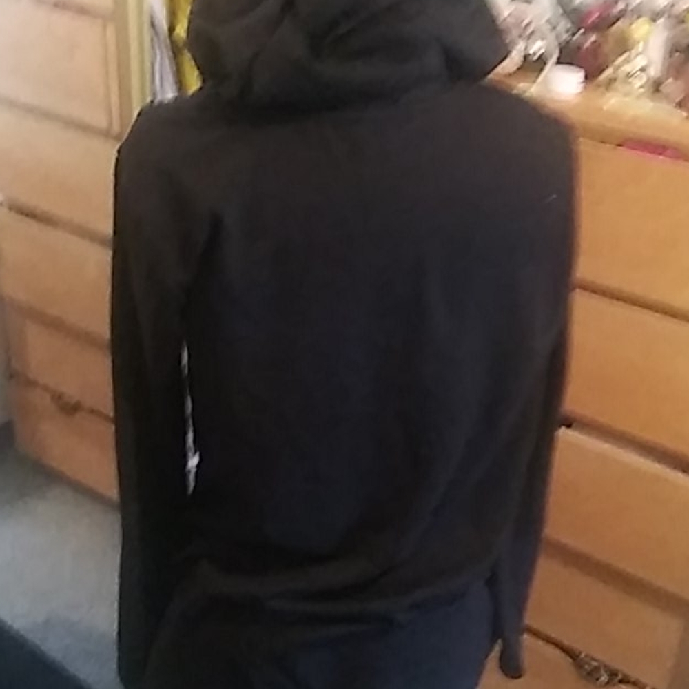 Pullover - Picture 4 of 4